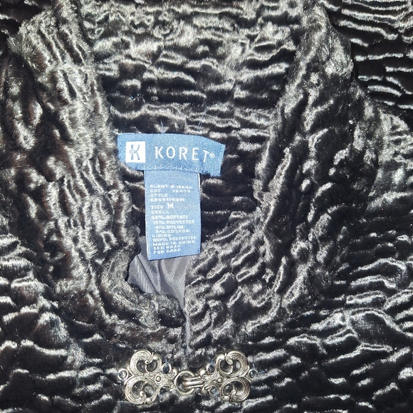 Koret black faux Persian lamb fur cape coat size medium *AH1 - Picture 2 of 8